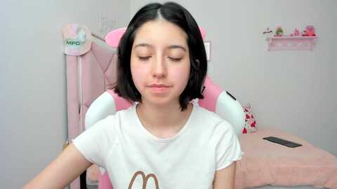 cherrycute666 @ myfreecams on 20240314