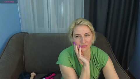 lady_murenssa @ myfreecams on 20240314