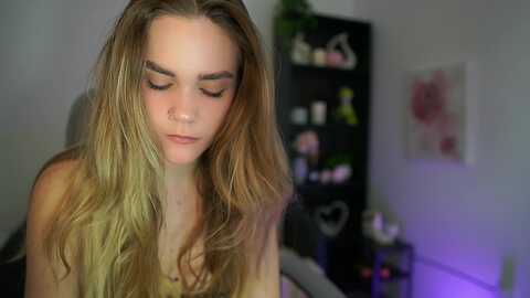 skyla_novea_ @ myfreecams on 20240314