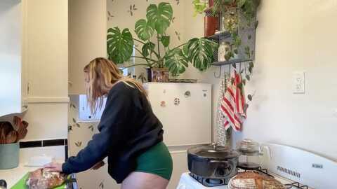 dreamyriri @ myfreecams on 20240315