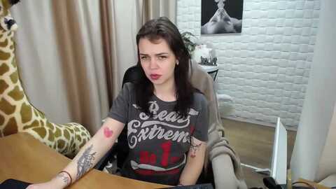 gianna_dior @ myfreecams on 20240315