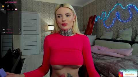 jennyquenn @ myfreecams on 20240315