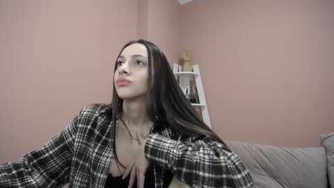 lea_lexis @ myfreecams on 20240315