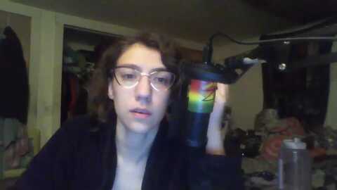 maedelray @ myfreecams on 20240315