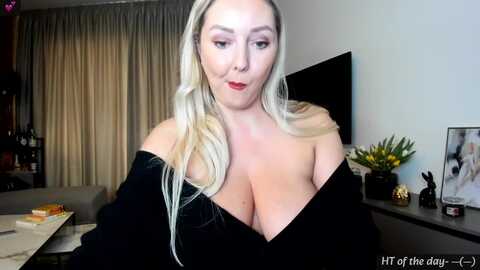 mi_ha @ myfreecams on 20240315