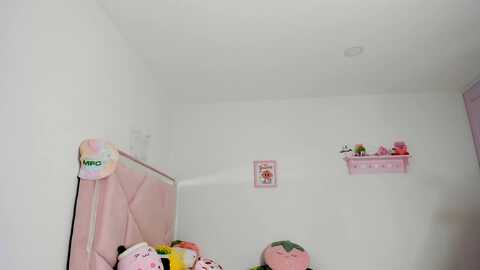 cherrycute666 @ myfreecams on 20240316