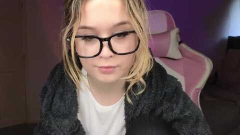 hollykittenn
