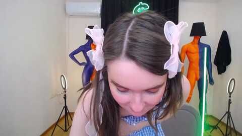 milim_nava @ myfreecams on 20240317