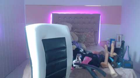 patty_squirt @ myfreecams on 20240317