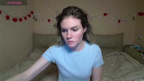 coconutik @ myfreecams on 20240318