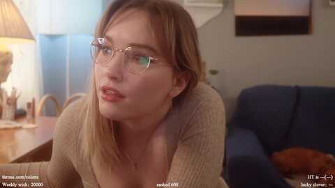 femme @ myfreecams on 20240318