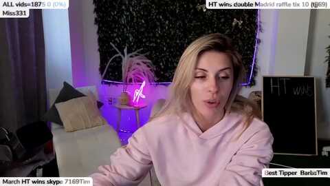 just_barb @ myfreecams on 20240318