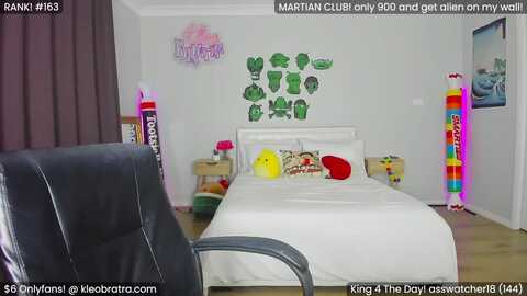 kleobratra @ myfreecams on 20240318