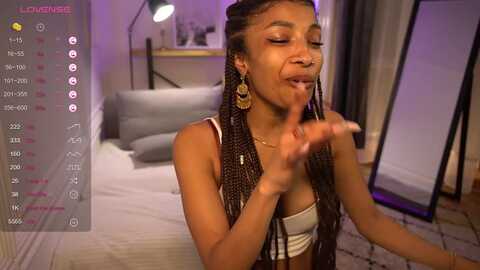 manelikpearce @ myfreecams on 20240318