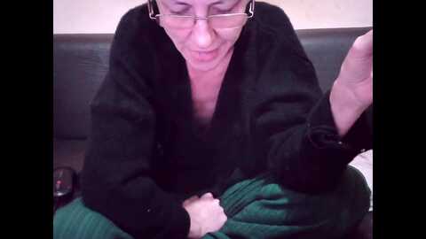 sexygeny @ myfreecams on 20240318