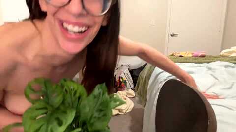 aspen_white @ myfreecams on 20240319