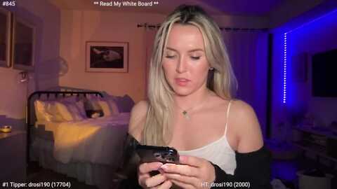 cutiepiekayla @ myfreecams on 20240319