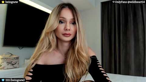 yveline @ myfreecams on 20240319