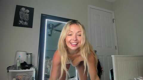 belphoebe @ myfreecams on 20240320
