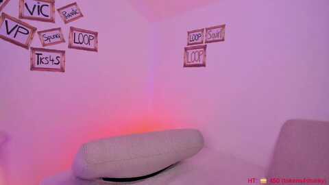 fire_ice_emma @ myfreecams on 20240320