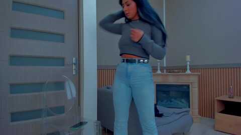 nickyluxe @ myfreecams on 20240320