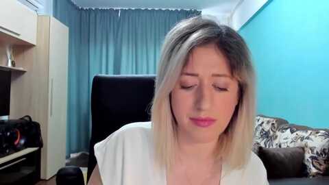 sweetdelia_ @ myfreecams on 20240320