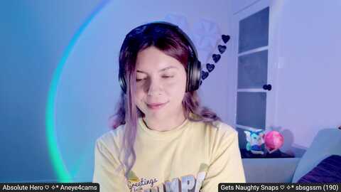 chatwave @ myfreecams on 20240321