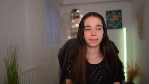 gia_paige18 @ myfreecams on 20240321