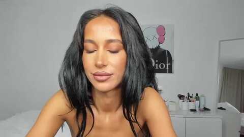 qarinah @ myfreecams on 20240321