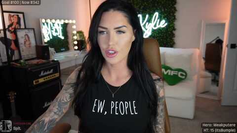 itskylieeh @ myfreecams on 20240322