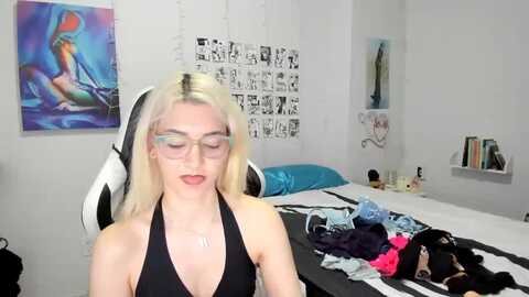 annatame @ myfreecams on 20240323