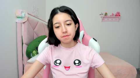 cherrycute666 @ myfreecams on 20240323