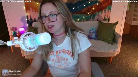 journeyjade @ myfreecams on 20240323