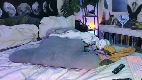 lunarlexxx @ myfreecams on 20240323