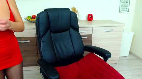miss_kora @ myfreecams on 20240323