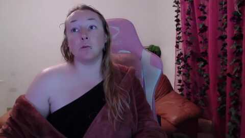 kissica @ myfreecams on 20240324