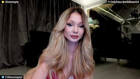 yveline @ myfreecams on 20240324