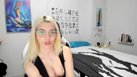 annatame @ myfreecams on 20240325
