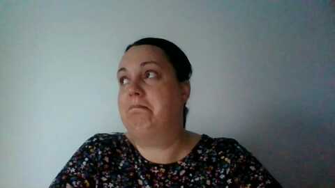 louisezann @ myfreecams on 20240325