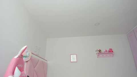 cherrycute666 @ myfreecams on 20240326
