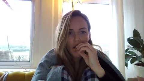 courtney @ myfreecams on 20240326