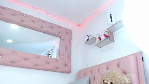 lorennahdez @ myfreecams on 20240326