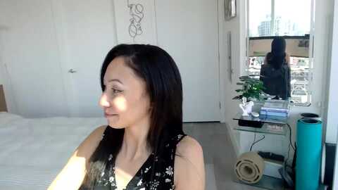 minnie_b00 @ myfreecams on 20240326