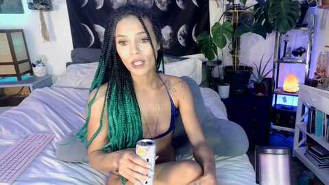 lunarlexxx @ myfreecams on 20240327