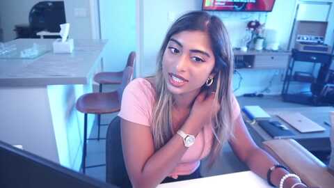 missrinaroxx @ myfreecams on 20240328