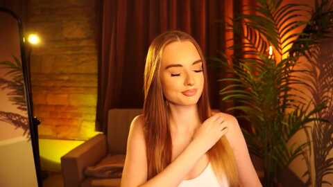 petitegonwild @ myfreecams on 20240328