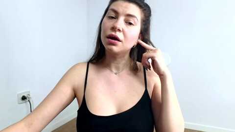 jullyenn3
