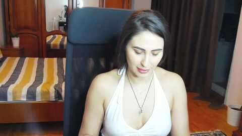 marahari @ myfreecams on 20240330