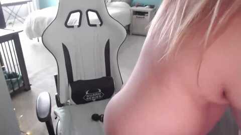 gamergirl @ myfreecams on 20240401