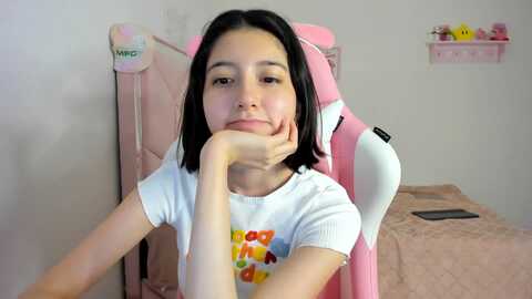 cherrycute666 @ myfreecams on 20240402
